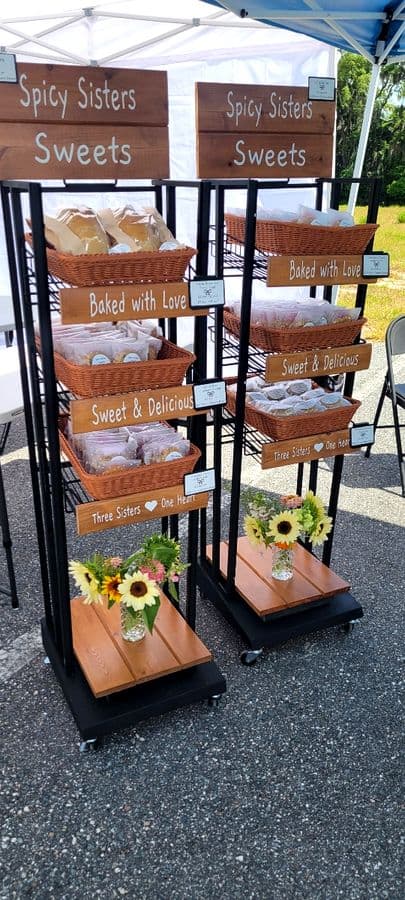๐พ Farmers Market Booth